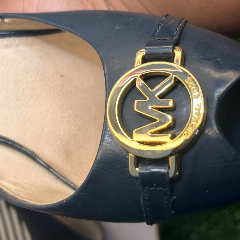 Michael Kors stylish navy